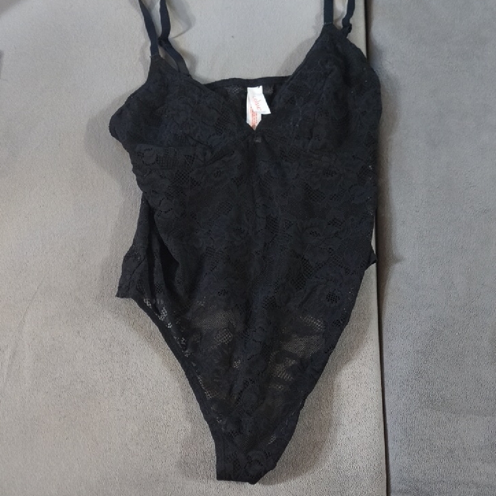 10 Items/$10 Elegant Black Lace Bodysuit